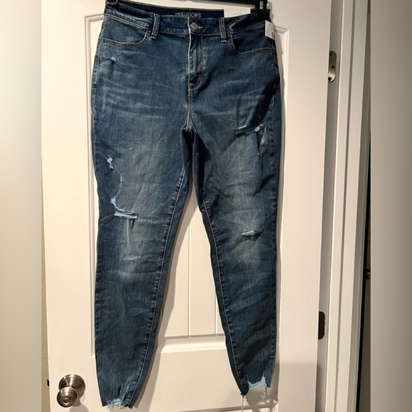 Maurices Denim - Maurice’s distressed jeggings jeans L Large long NWT